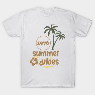 summer vibes. happiness good vibes sunyday T-Shirt